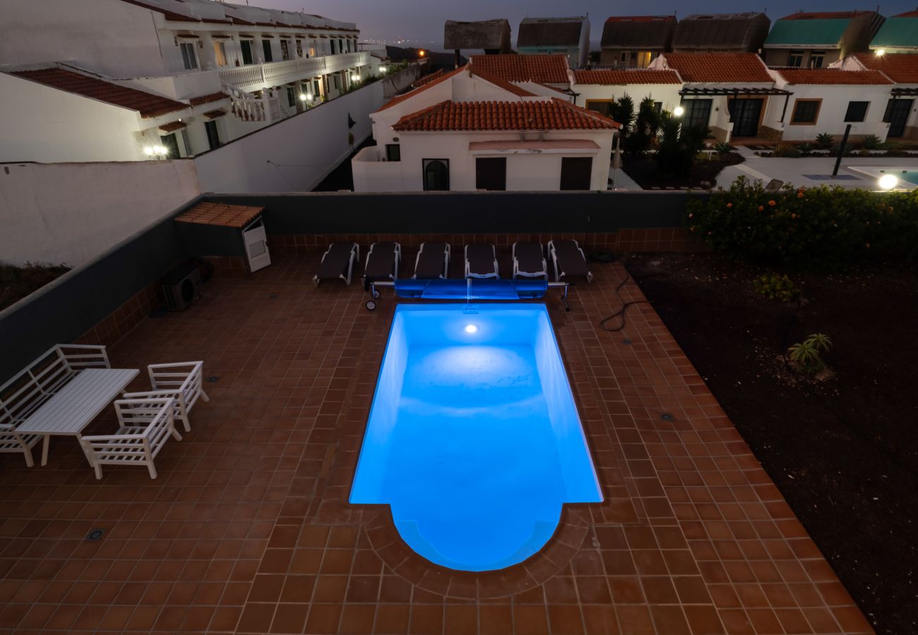 Villa in Costa de Antigua - Villa Skawi