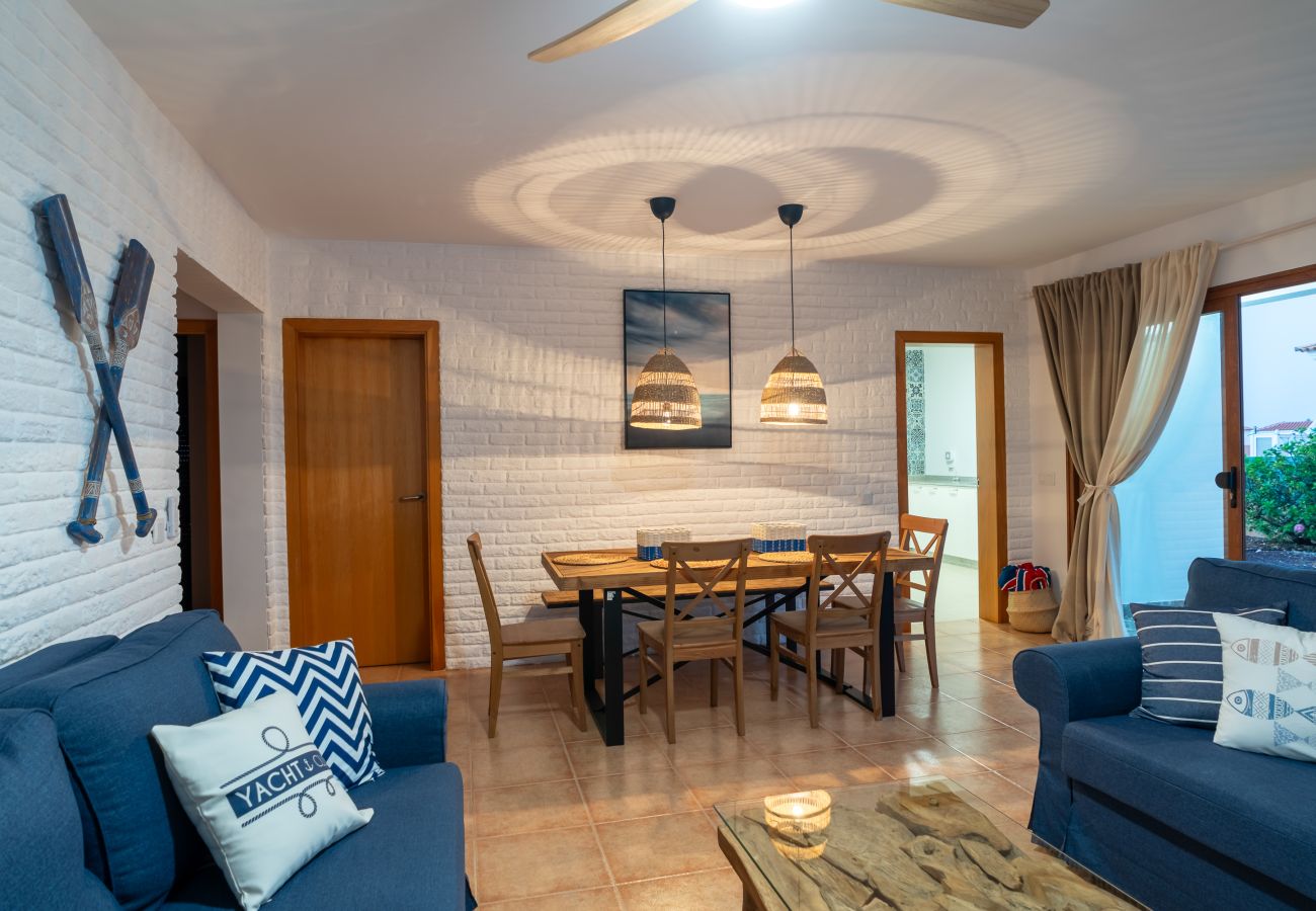 Villa in Costa de Antigua - Villa Skawi